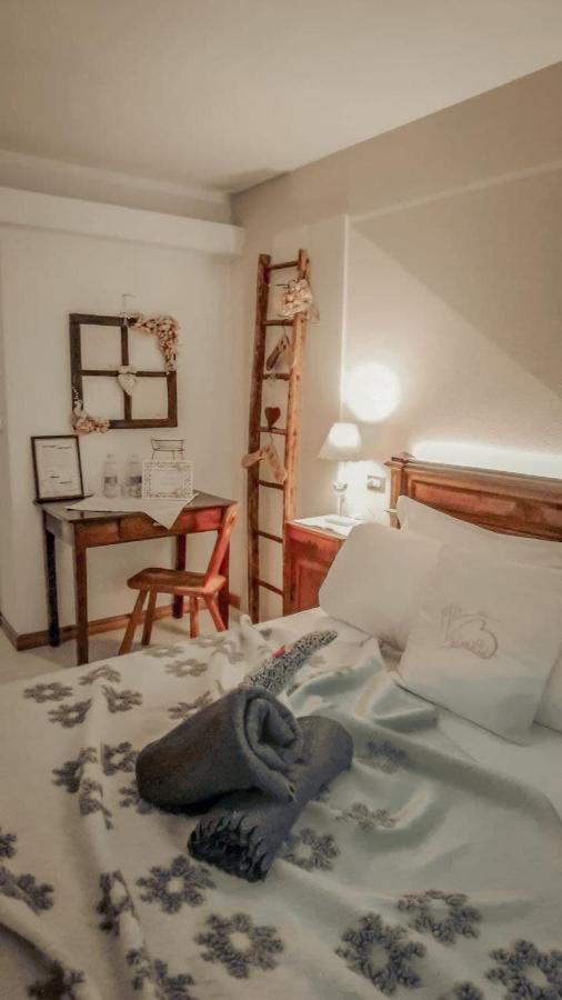 Hotel Le Coeur du Pont à Donnaz Extérieur photo