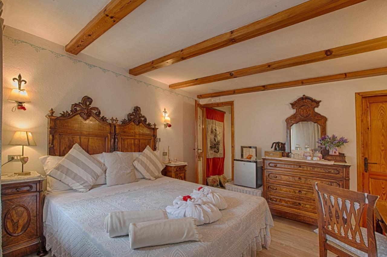 Hotel Le Coeur du Pont à Donnaz Extérieur photo